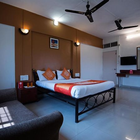 Oyo 1065 Hotel Hmr Royal Inn Pune Zewnętrze zdjęcie