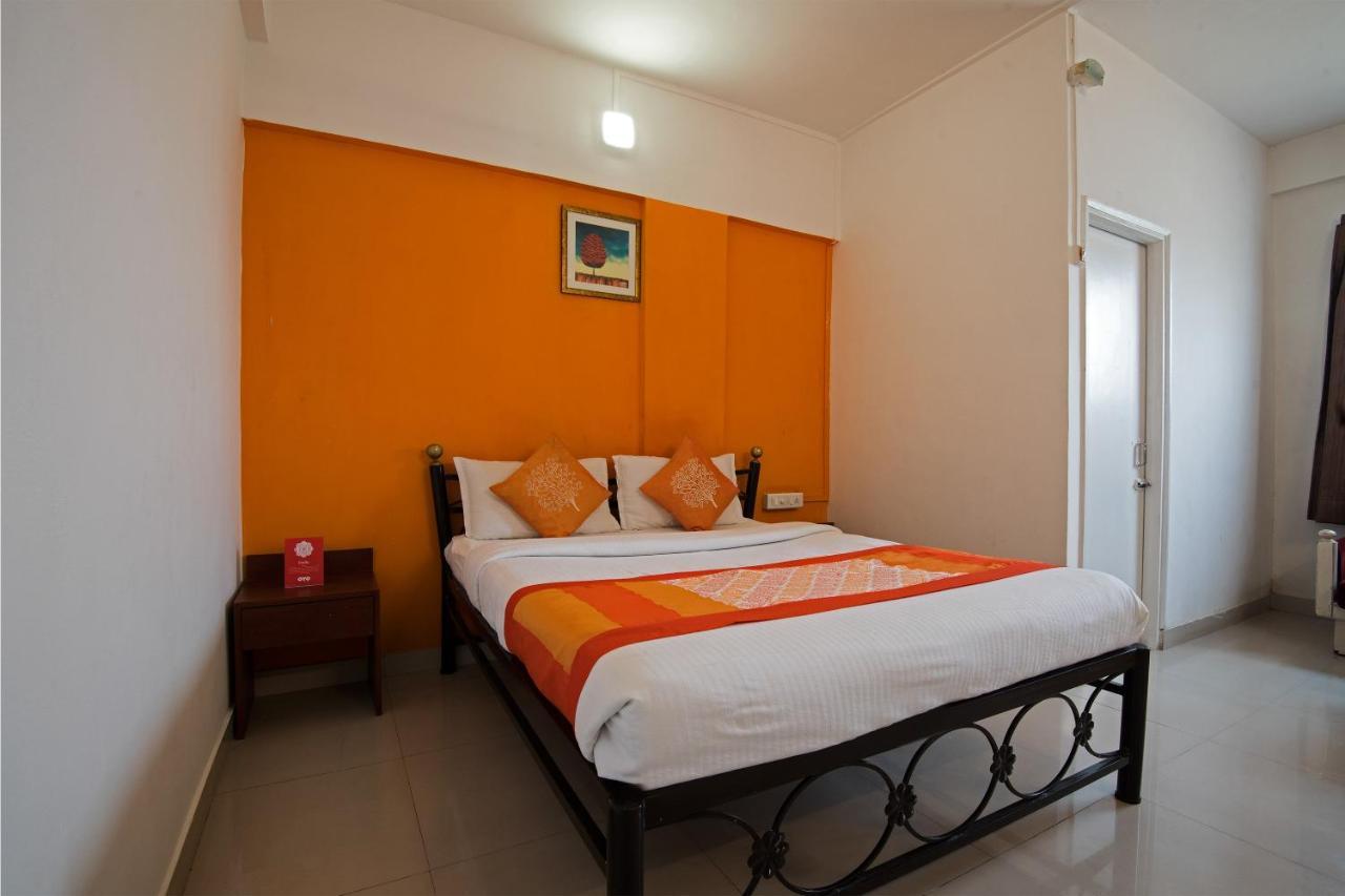 Oyo 1065 Hotel Hmr Royal Inn Pune Zewnętrze zdjęcie