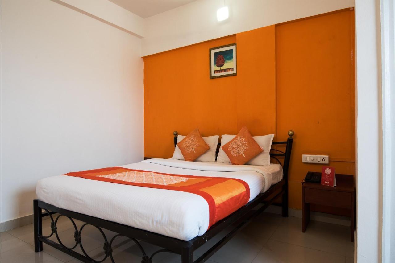 Oyo 1065 Hotel Hmr Royal Inn Pune Zewnętrze zdjęcie